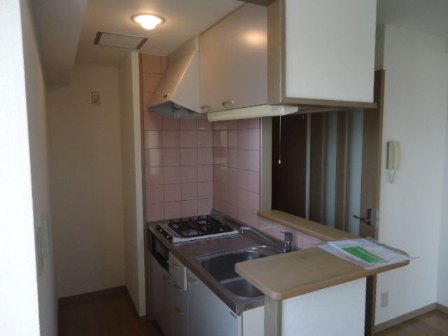 Kitchen. Reference is a picture.