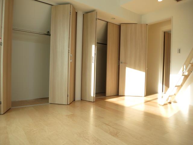 Non-living room. C Building