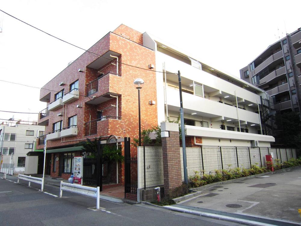 Local appearance photo. Local (July 2013) Shooting