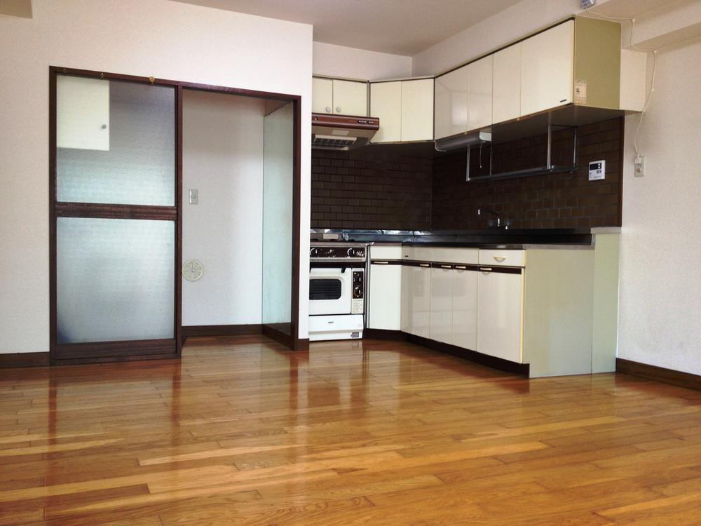 Living. Living-dining kitchen (August 2013) Shooting