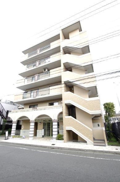 Local appearance photo