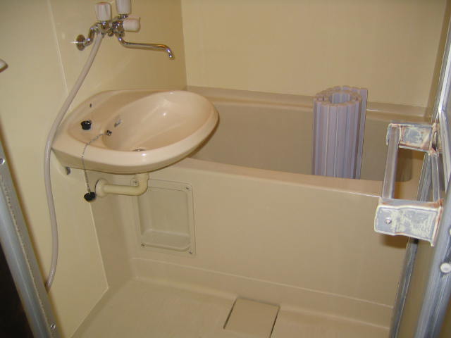 Bath. Separate reference photograph