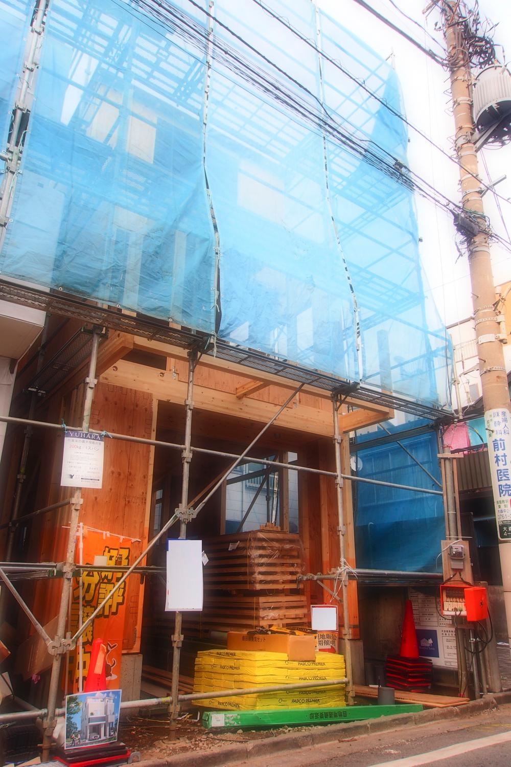 Local appearance photo. Local (12 May 2013) Shooting Building 2