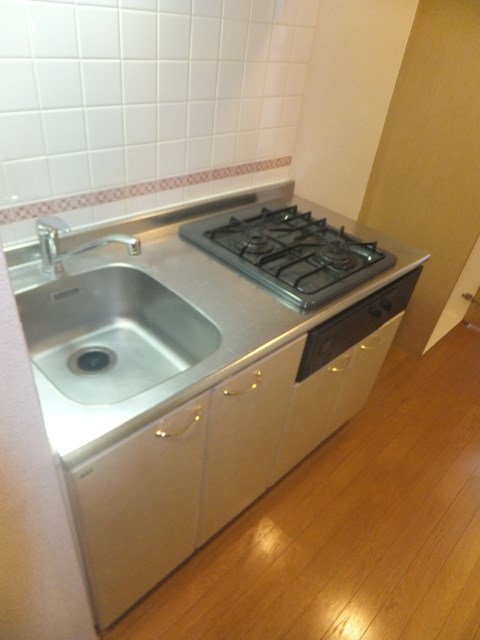 Kitchen. With happy grill ・ System kitchen