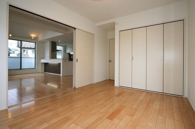 Non-living room. Example of construction