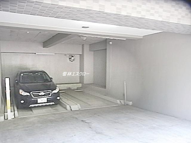 Parking lot. Common areas