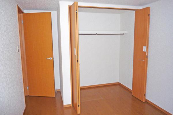 Receipt. Example of construction