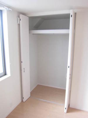 Receipt. Of depth closet 2