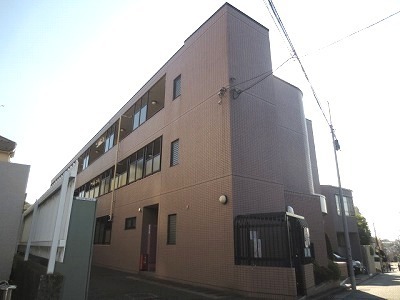 Building appearance. Sharp appearance