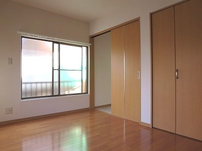 Other room space. Western-style 6 Pledge