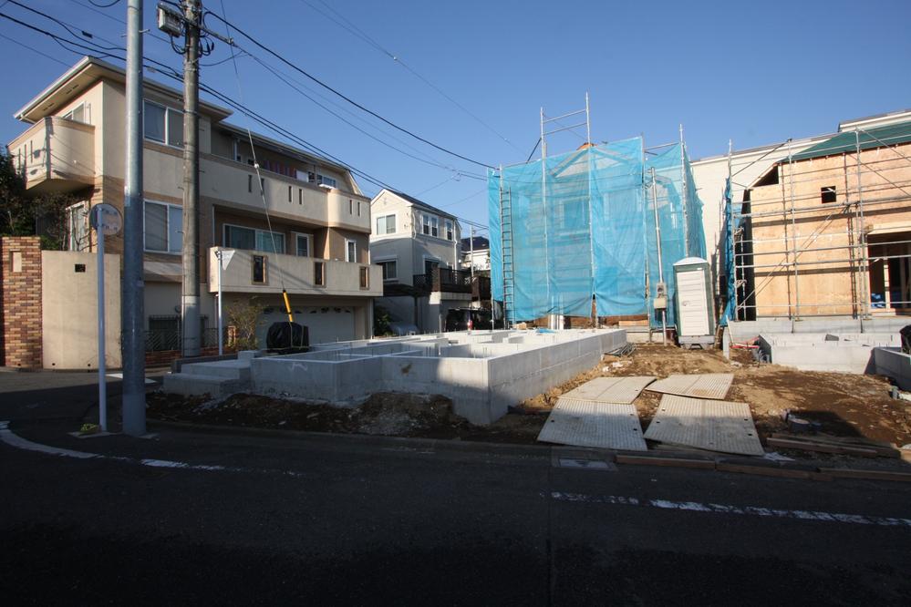 Local appearance photo. Because there is a quiet residential area, Quiet life is placed in the hand