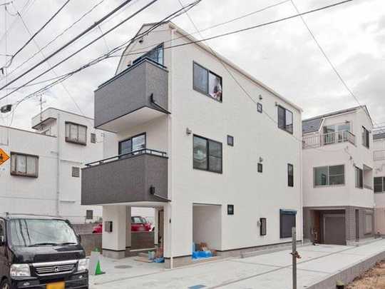 Local appearance photo. Local Photos