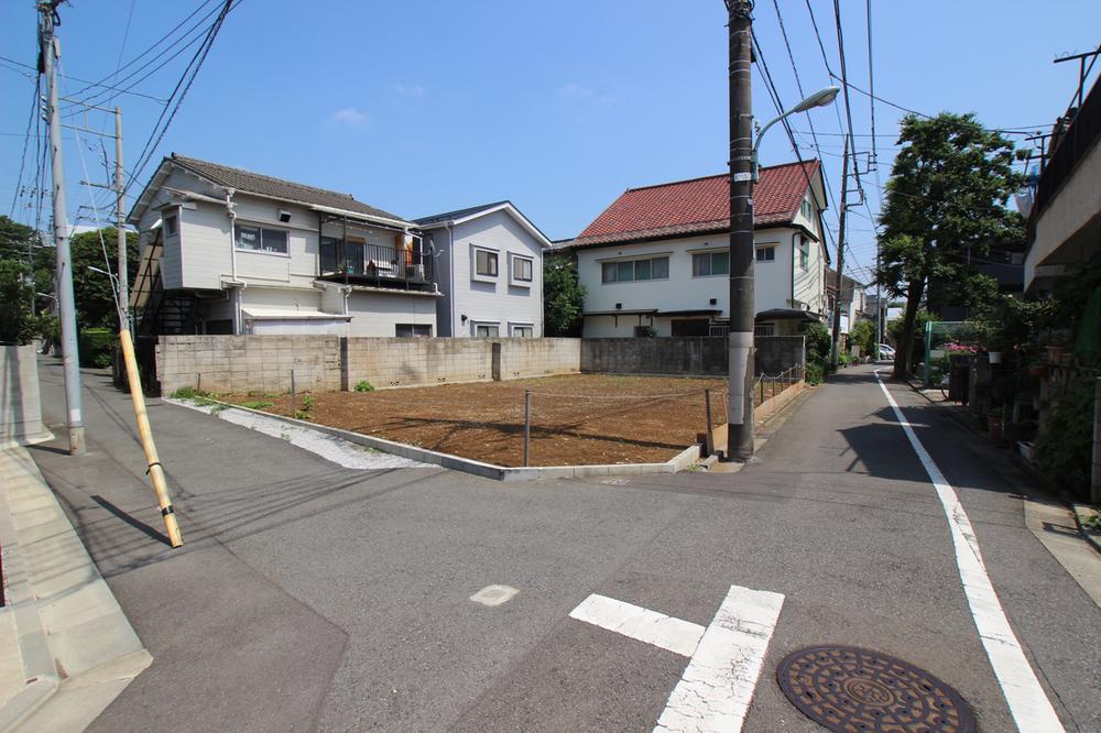 Local land photo. Local (June 2012) shooting