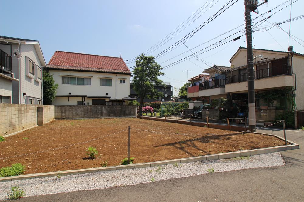 Local land photo. Local (June 2012) shooting