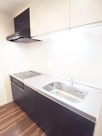 Kitchen. Southwestward