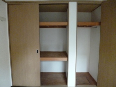 Receipt. Storage picture is the first floor of the room