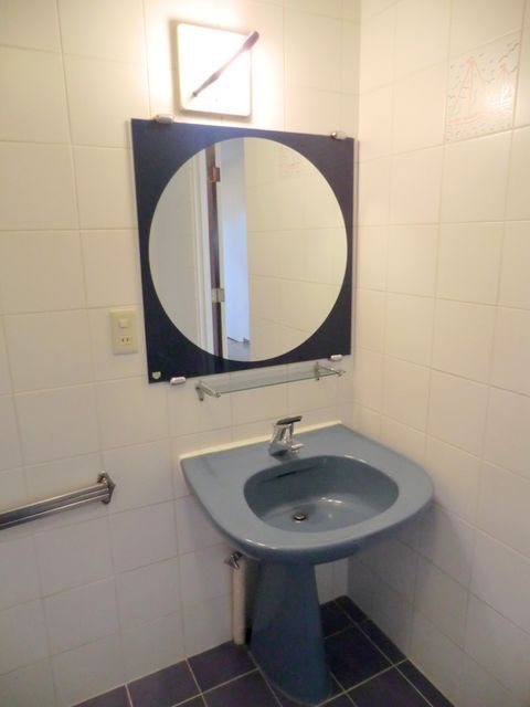 Washroom. bus ・ Sharing a room with toilet