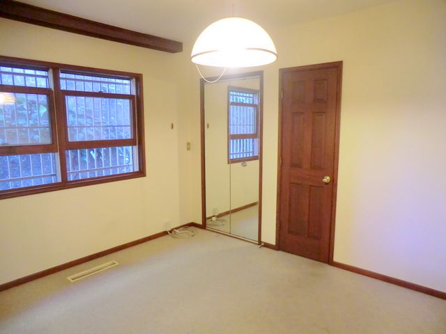 Living and room. Master bedroom. toilet ・ Wash ・ There is a shower room.