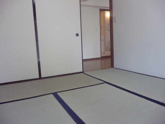 Other room space. Japanese-style room 6 quires ☆ 