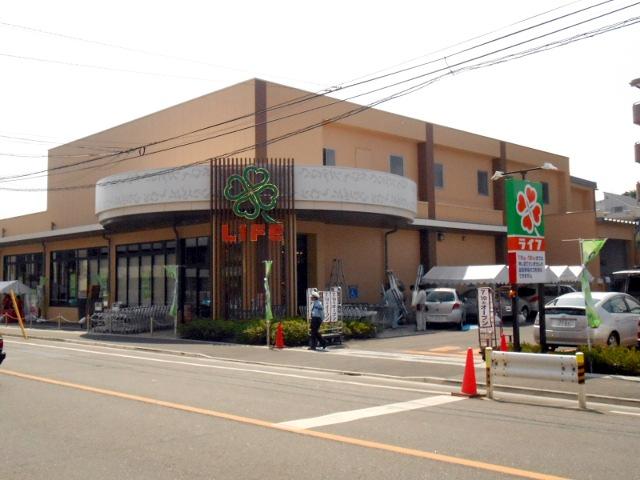 Supermarket. Until Life Kamiikedai shop 430m