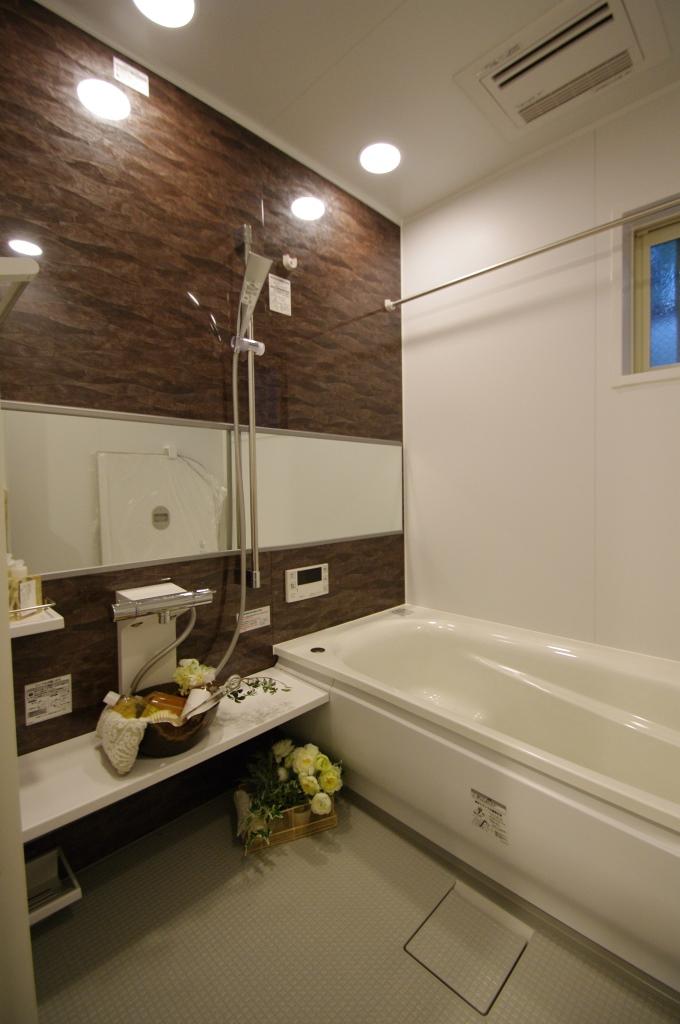 Same specifications photo (bathroom). (A Building) same specification