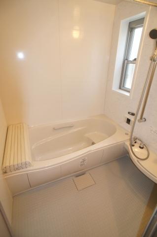 Bathroom. Indoor (July 2013) Shooting