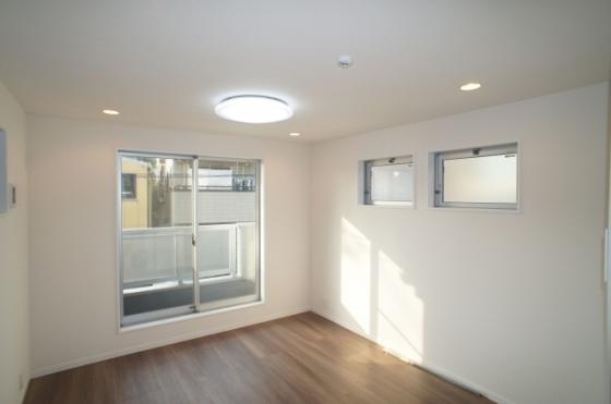 Non-living room. Indoor (July 2013) Shooting