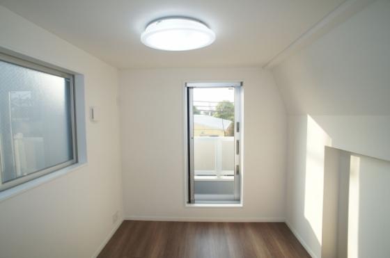 Non-living room. Indoor (July 2013) Shooting