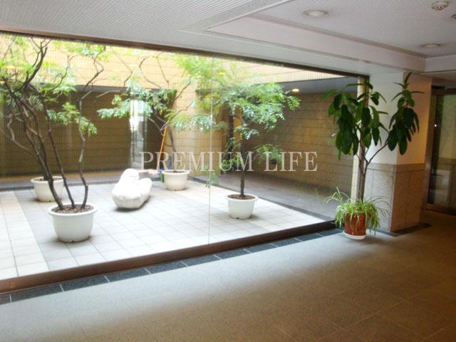 Other common areas. courtyard