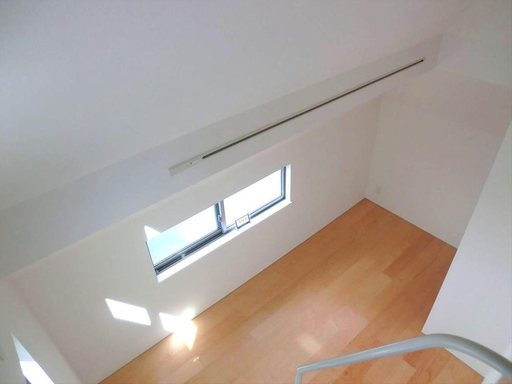 Non-living room. Attic storage