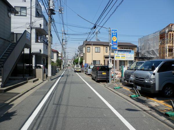 Other local. Local front road (2013 September shooting)