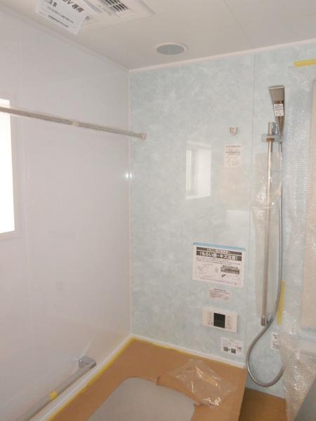 Bathroom. Bathroom (2013 November shooting)