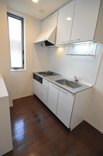 Kitchen. Two-burner gas system K with grill ☆