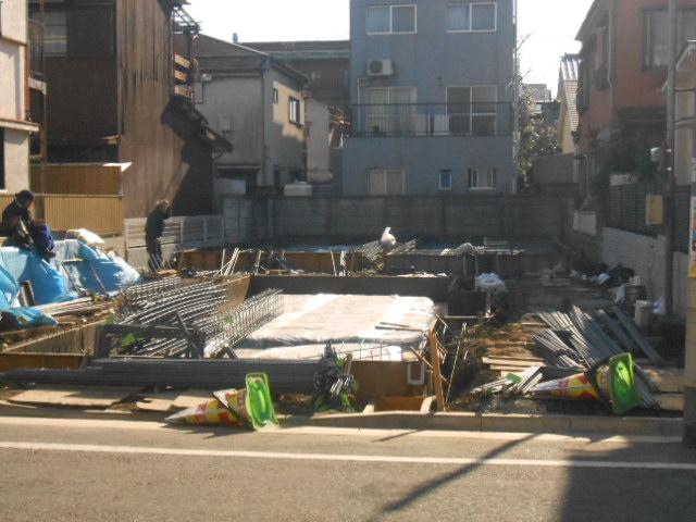 Local appearance photo. Local (12 May 2013) Shooting