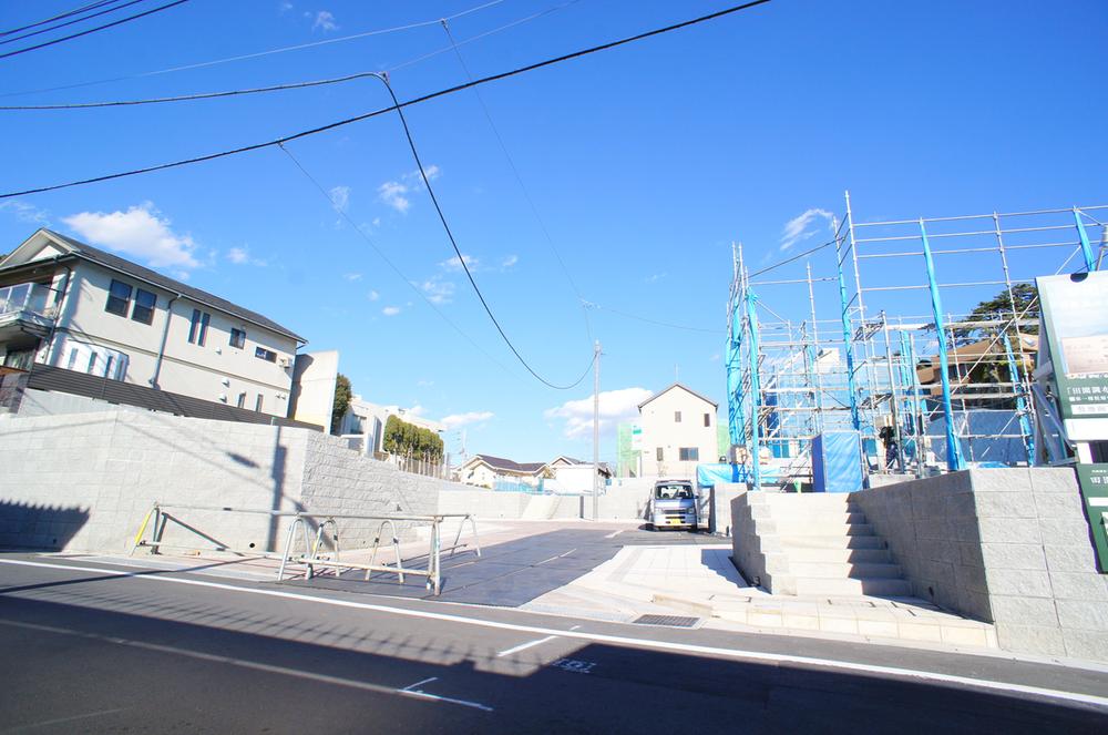 Local appearance photo. Local (12 May 2013) Shooting View of a good rich environment in the hill. 