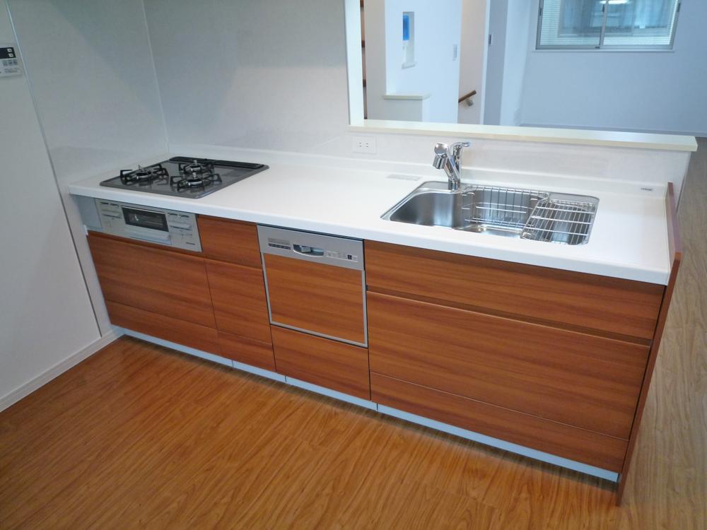 Same specifications photo (kitchen). Example of construction