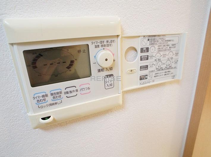 Living. There is floor heating