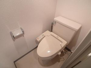 Other room space. There is also a window to the NAND