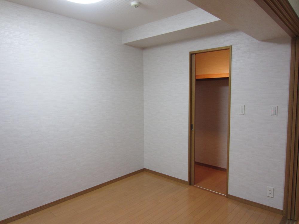 Non-living room. room