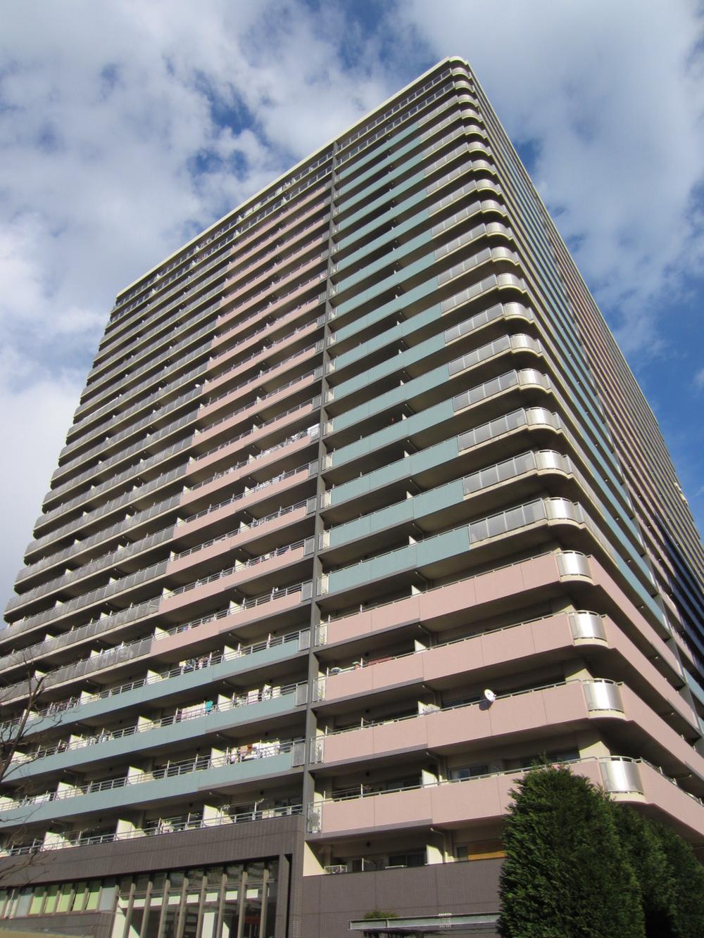 Local appearance photo. Local (12 May 2013) Shooting