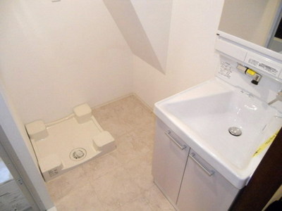 Washroom. Wash dressing room