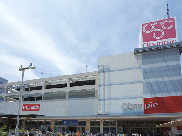 Surrounding environment. Consumer electronics ・ Outdoors ・ Such as sporting goods stocked Olympic is a 7-minute walk