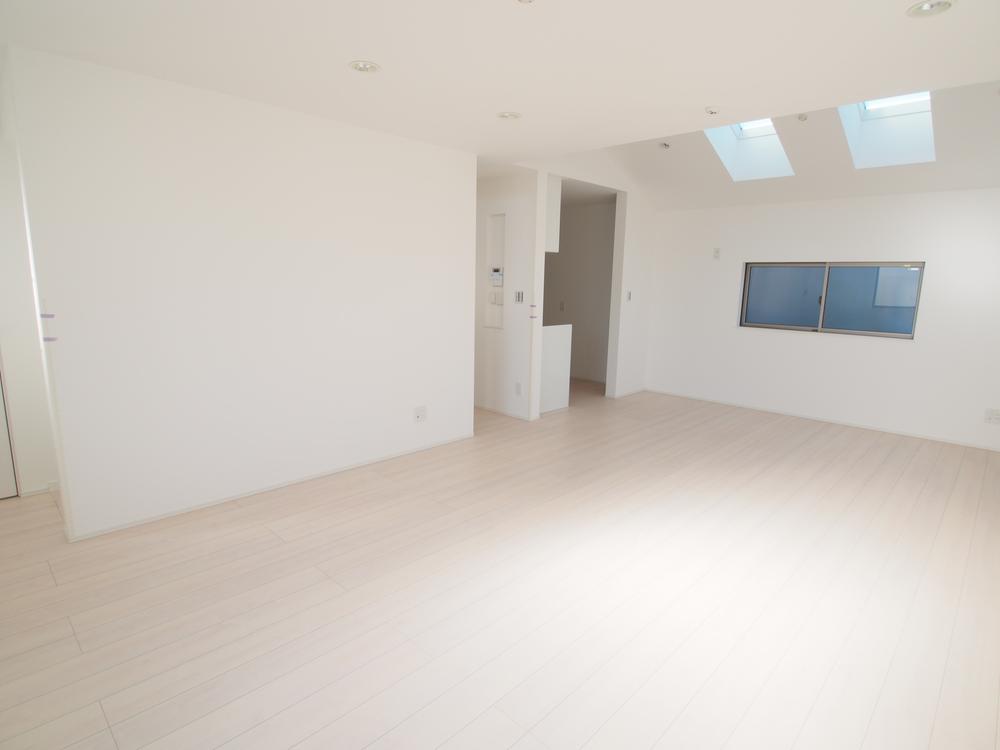 Living. Indoor (September 2013) Shooting