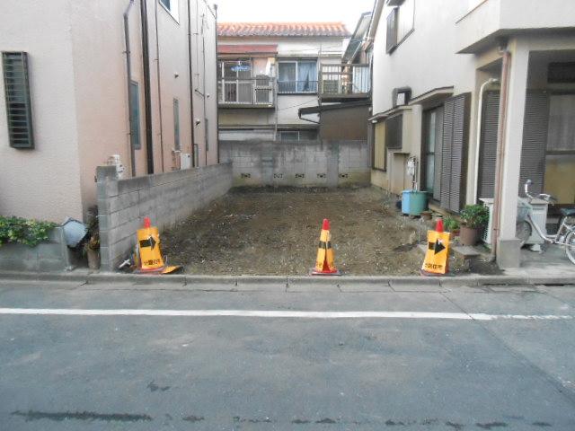 Local land photo. Local (12 May 2013) Shooting