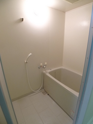 Bath. Add 炊 function with bus