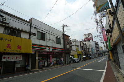 Convenience store. 160m to Seven-Eleven (convenience store)