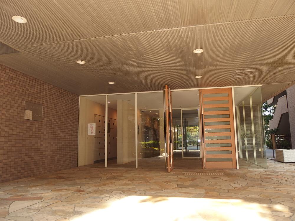 Entrance. Entrance is high crime prevention glass