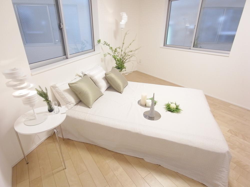 Same specifications photos (Other introspection). Building construction cases