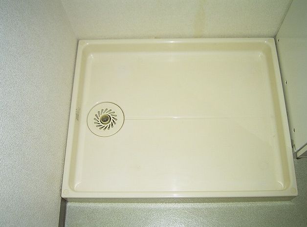 Other Equipment. Waterproof bread It is the Place for washing machine in the room.