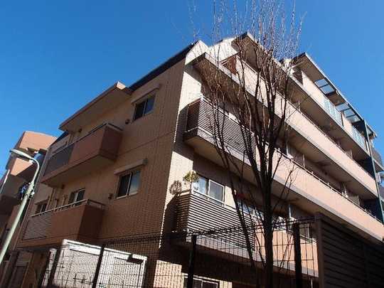 Local appearance photo